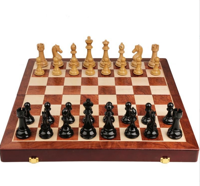 Juego de ajedrez 3 en 1 de mad - Board Game Logo reseña y precio